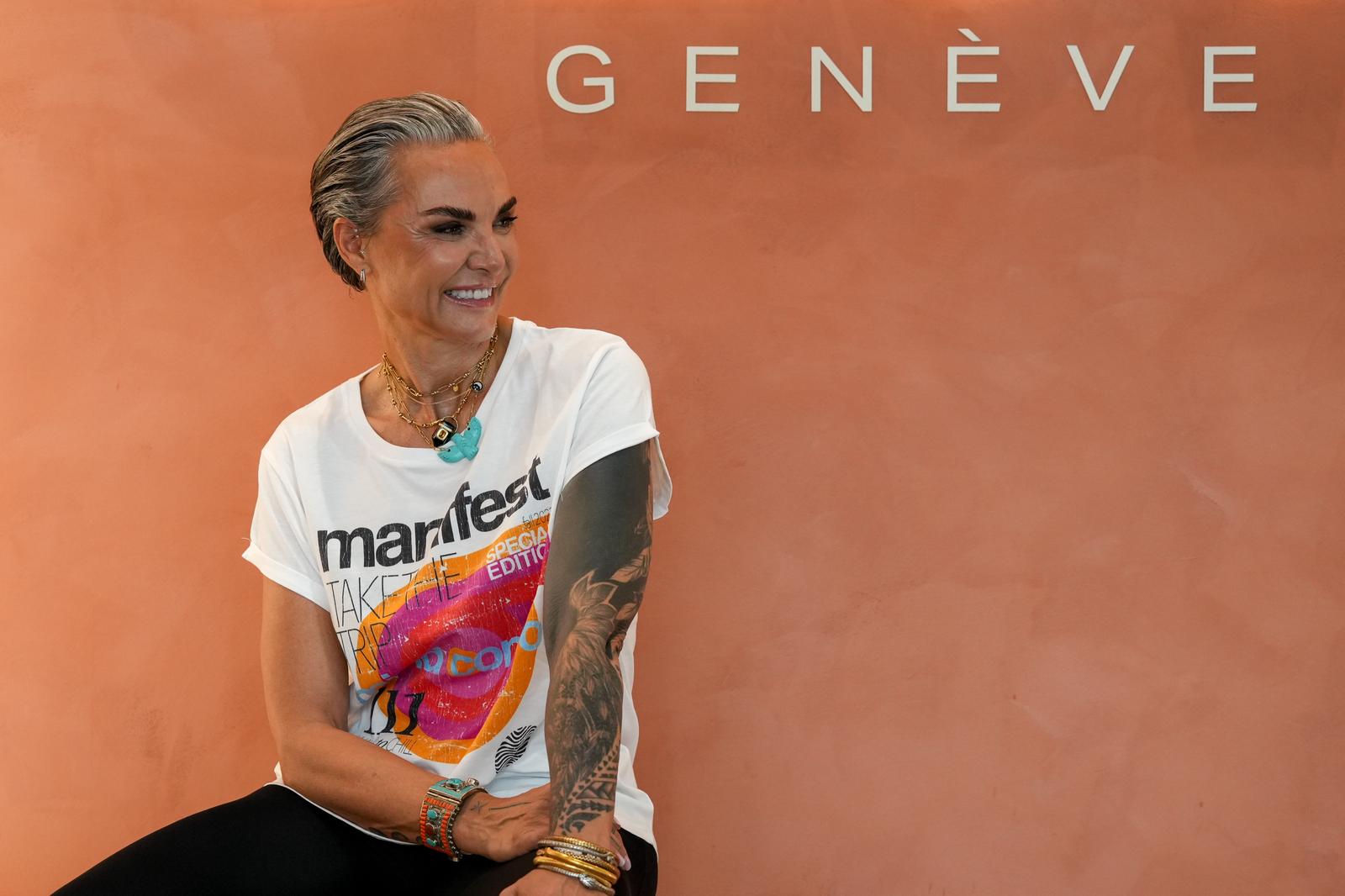 Portrait against a Geneva backdrop